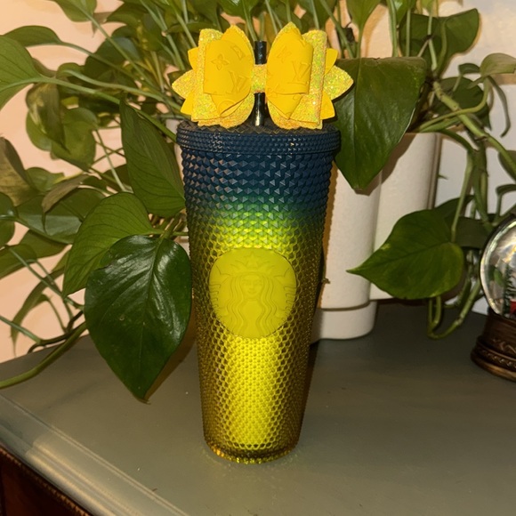 starbucks ombre studded tumbler with yellow sparkly bow topper - Picture 3 of 6